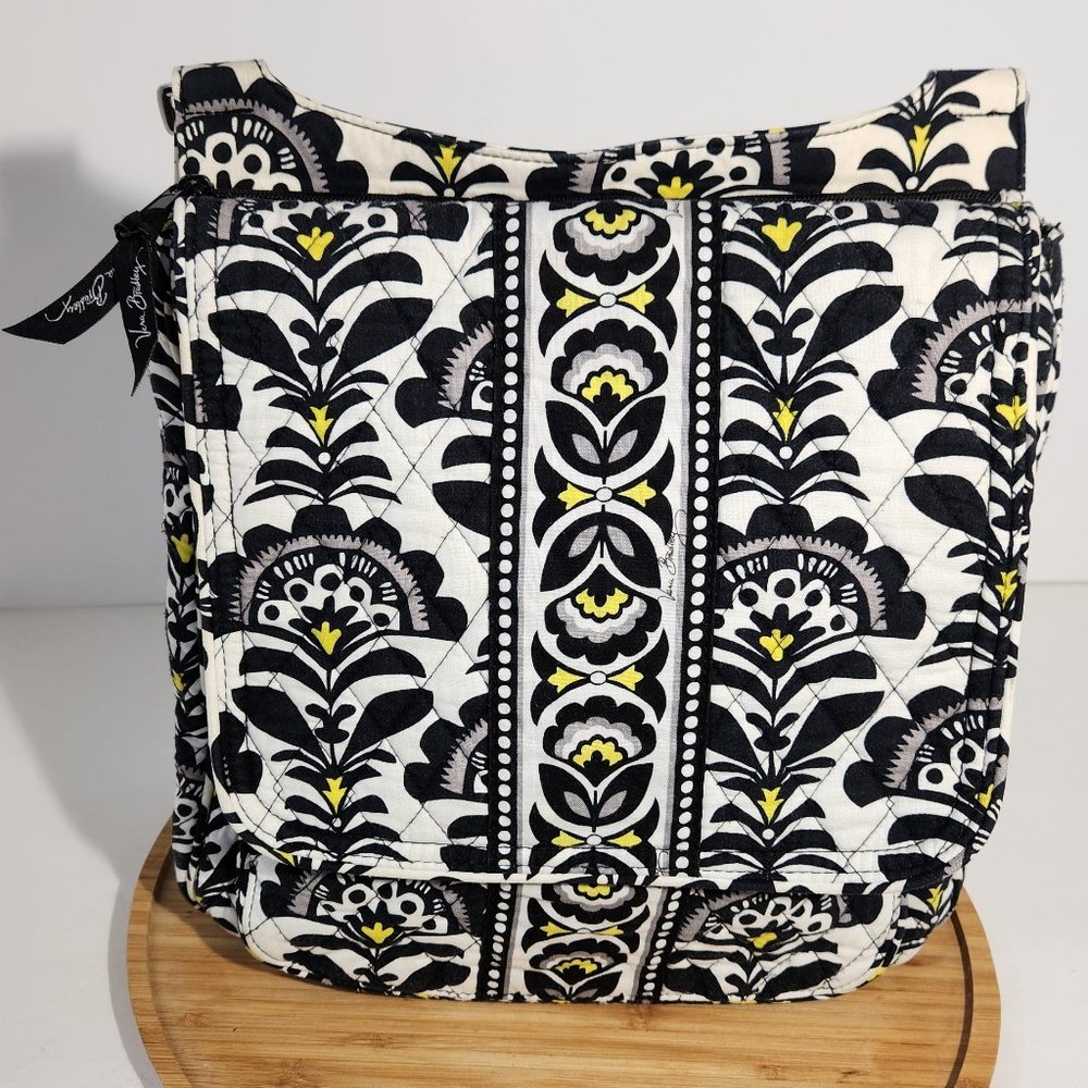 Vera Bradley Hipster Women's Crossbody Bag Magnetic closure Adj strap
